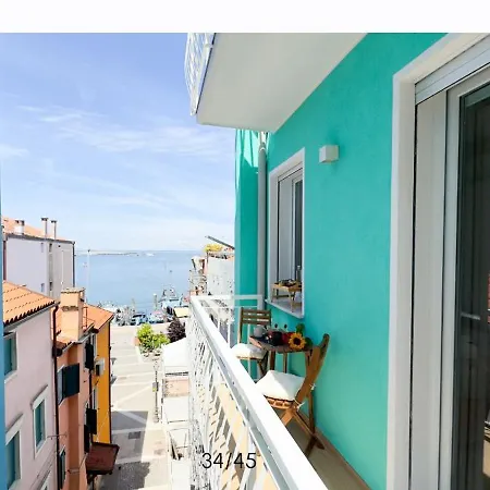 Bagatela And Flat, Scorcio Laguna Apartment *